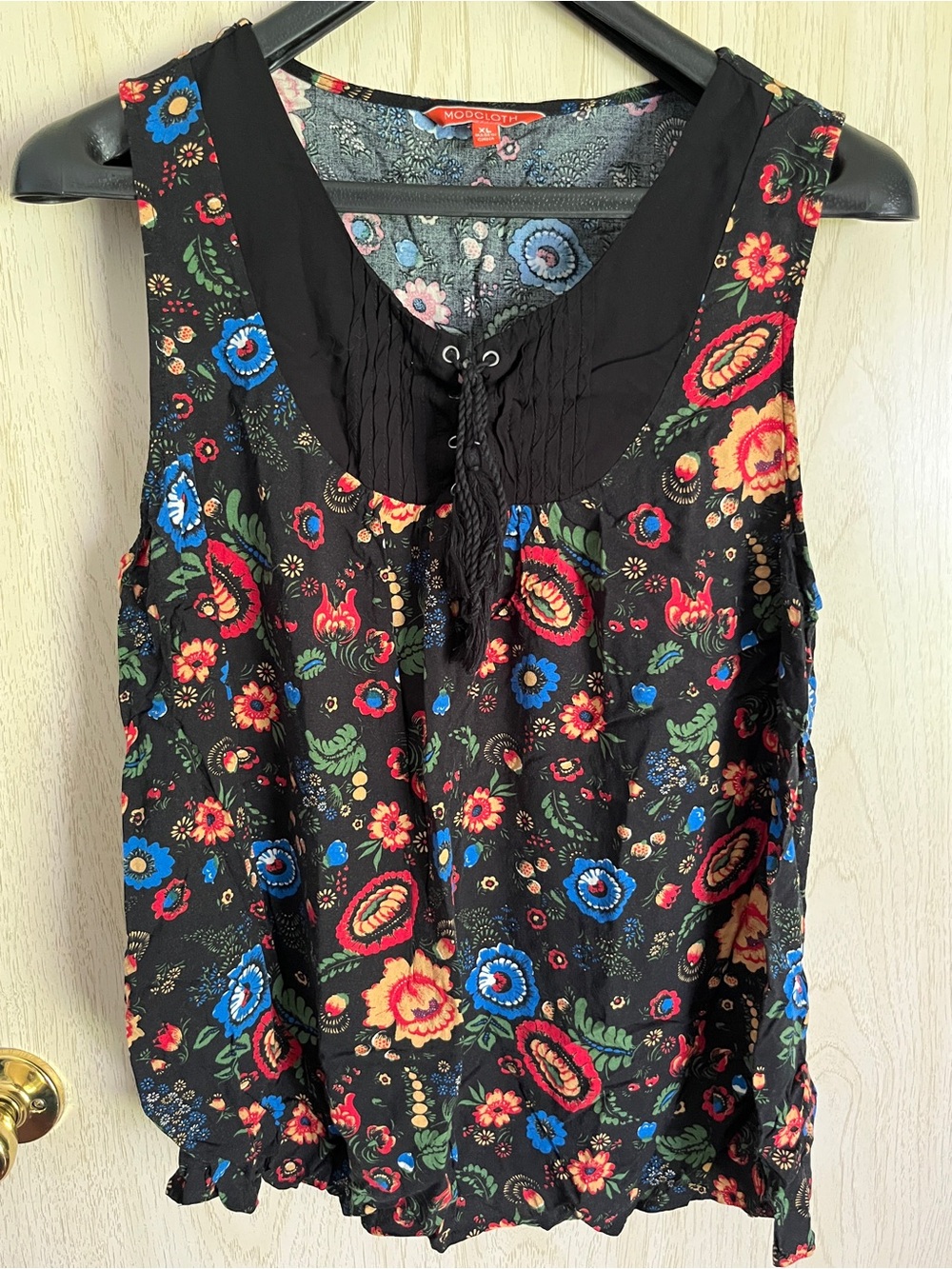 ModCloth Floral Sleeveless Blouse Sz XL
